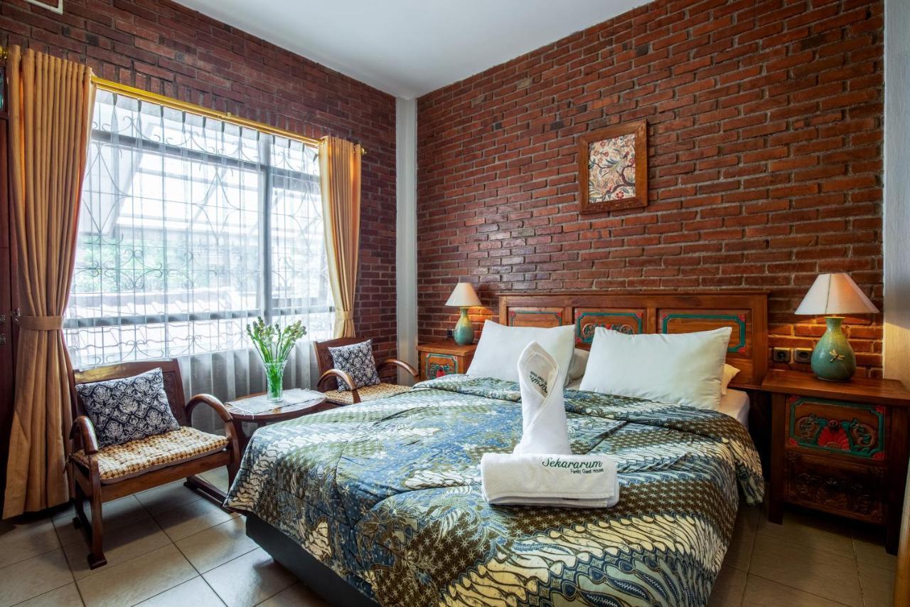 Sekararum Butik Syariah Guesthouse Bandung Eksteriør bilde